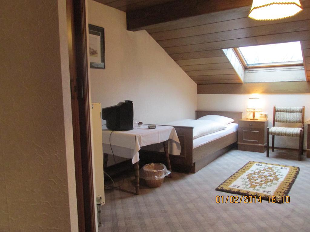 Hotel Schauenburg Tholey Quarto foto