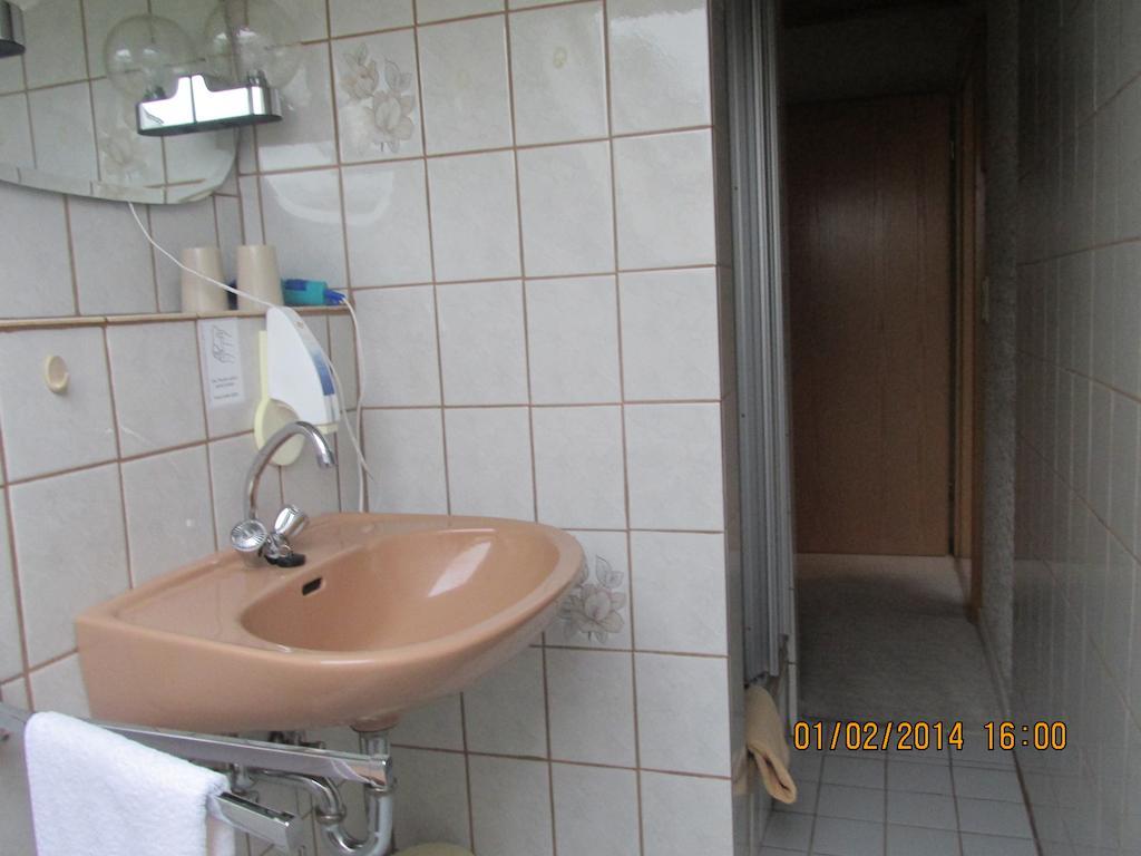 Hotel Schauenburg Tholey Quarto foto