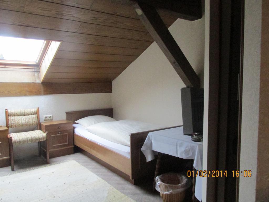 Hotel Schauenburg Tholey Quarto foto