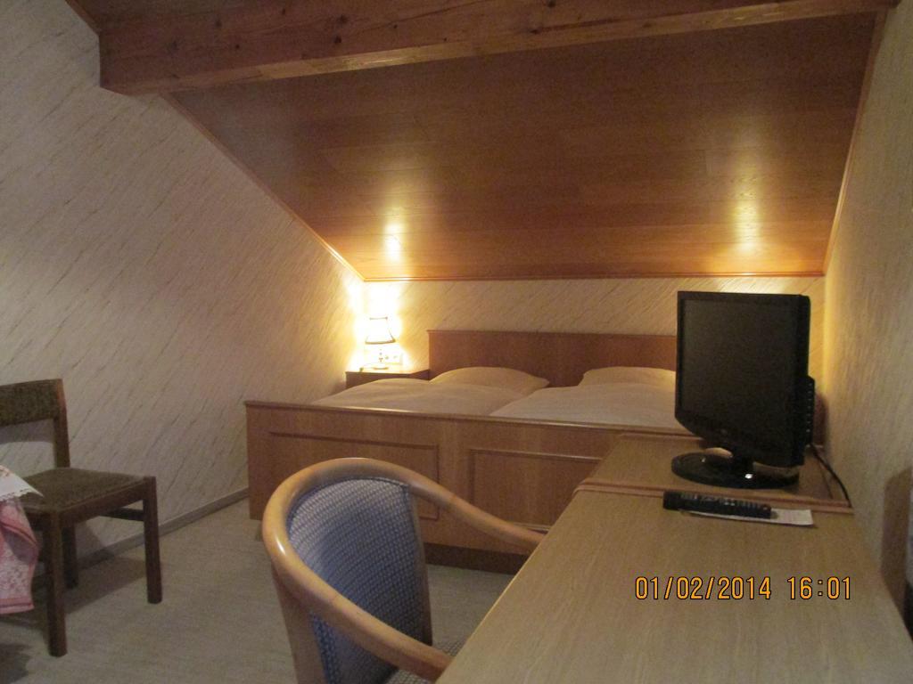 Hotel Schauenburg Tholey Quarto foto