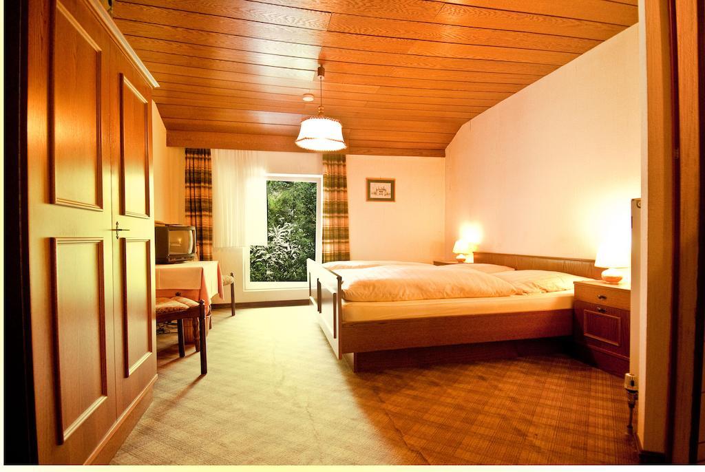 Hotel Schauenburg Tholey Quarto foto